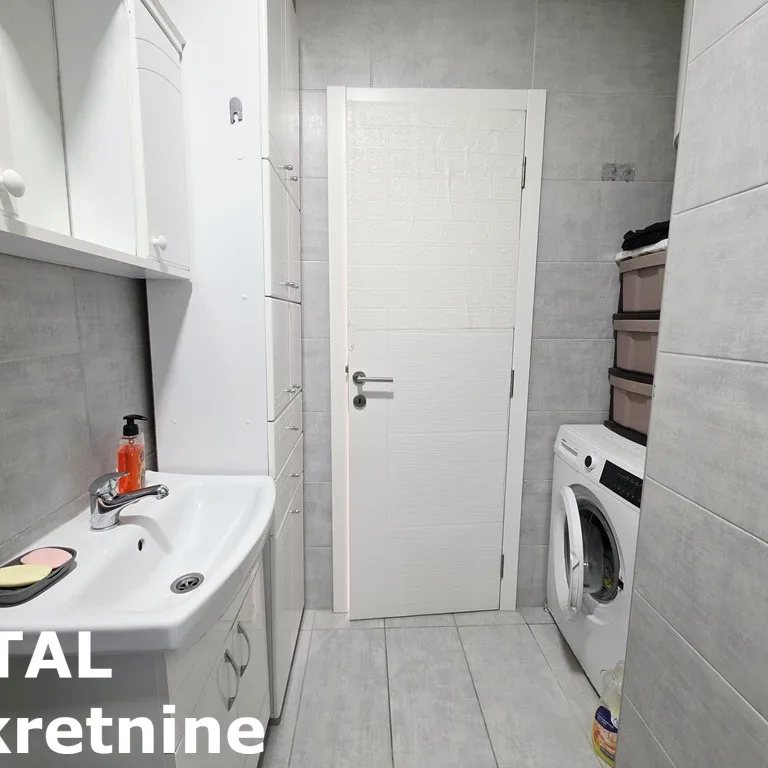 Stan Prodaja Novi Sad  22 m2