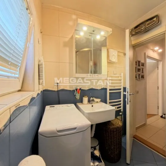 Jednoiposoban stan na prodaju, Đeram Pijaca, Beograd, 46m², 189.000 €