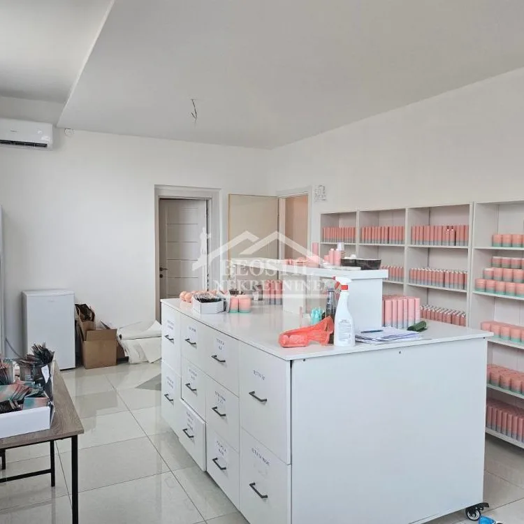 Lokal na prodaju, Višnjica, Beograd, 137m², 200.000 €