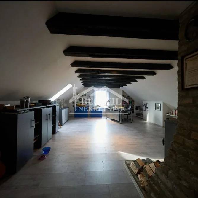 Kuća na prodaju, Centar, Kikinda, 304m², 295.000 €