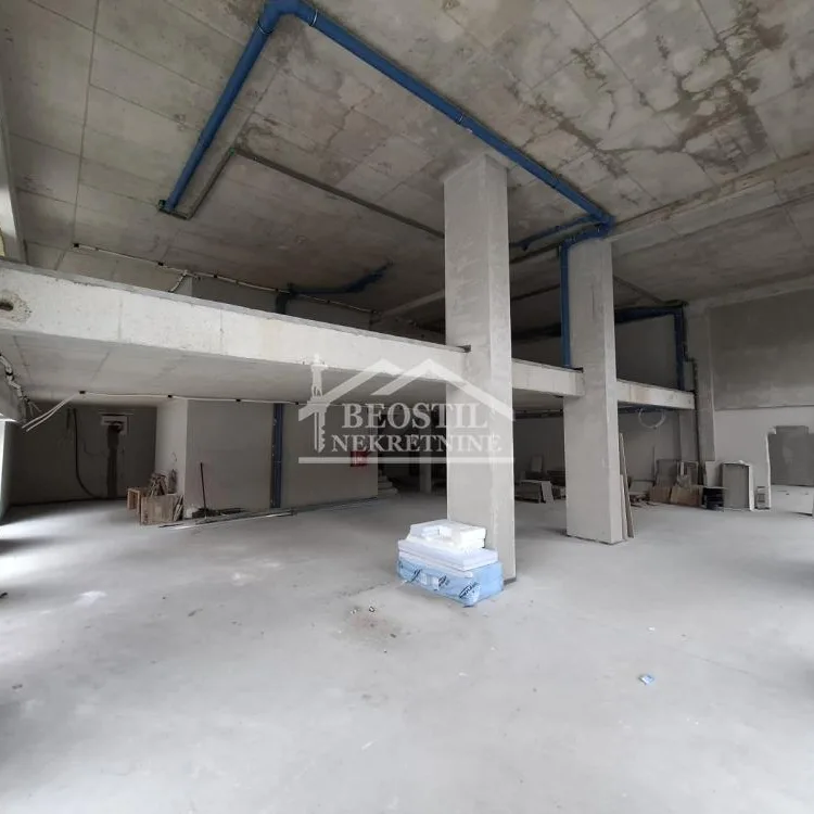 Lokal na prodaju, Banovo Brdo, Beograd, 630m², 2.500.000 €