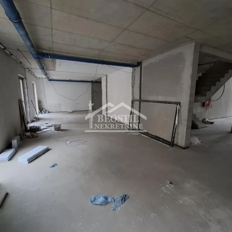 Lokal Prodaja Beograd Banovo Brdo 630 m2
