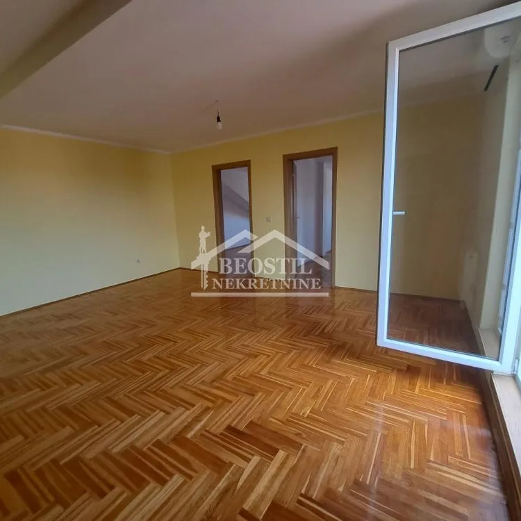Stan Prodaja Beograd Kaluđerica 72 m2