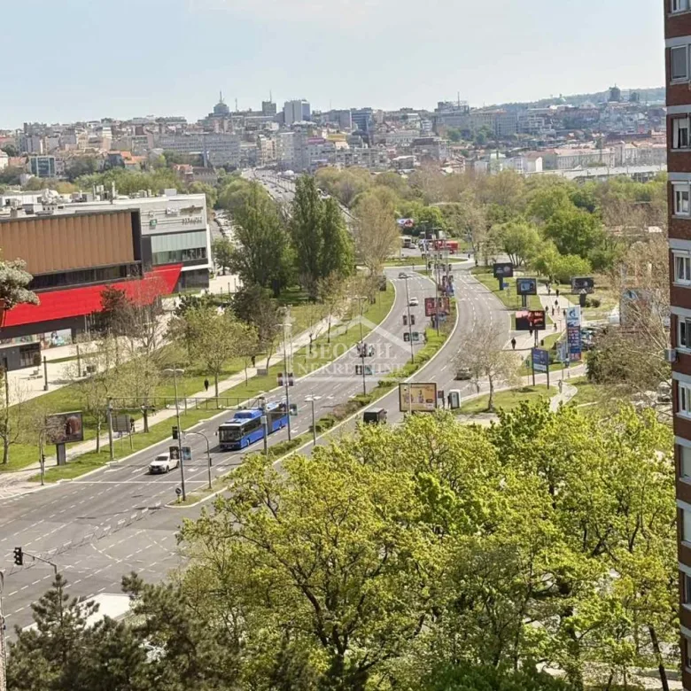 Četvorosoban stan na prodaju, Blok 21, Beograd, 99m², 463.000 €