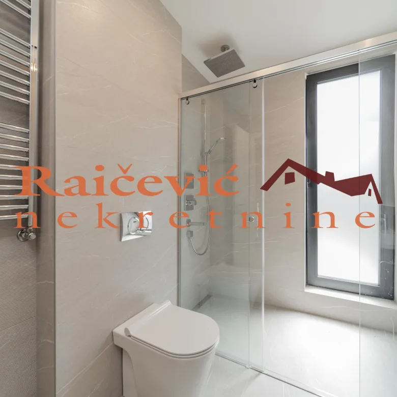 Kuća na prodaju, Trebež, Beograd, 393m², 450.000 €