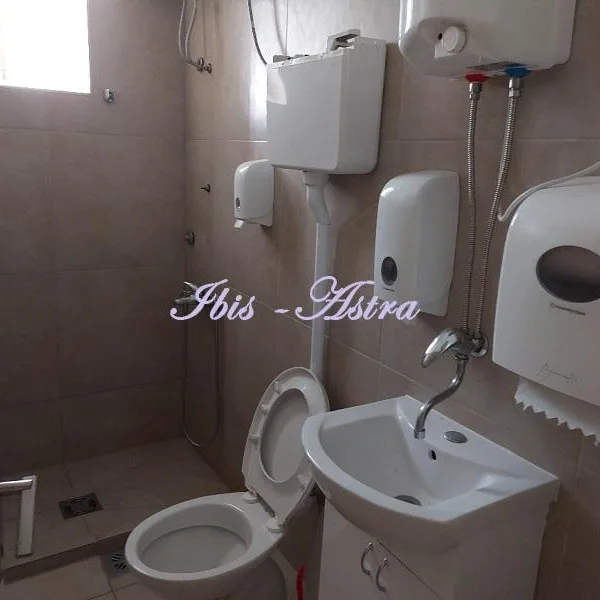 Lokal za izdavanje, Beograd Centar, Beograd, 184m², 2.500 €/mes