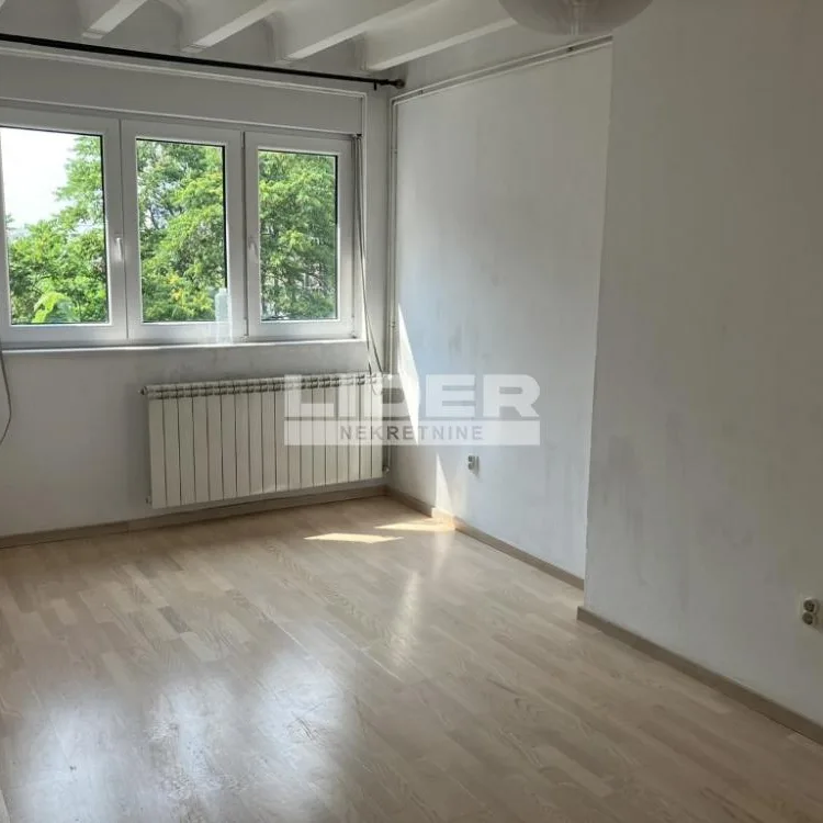 Stan Izdavanje Beograd Studentski Trg 58 m2