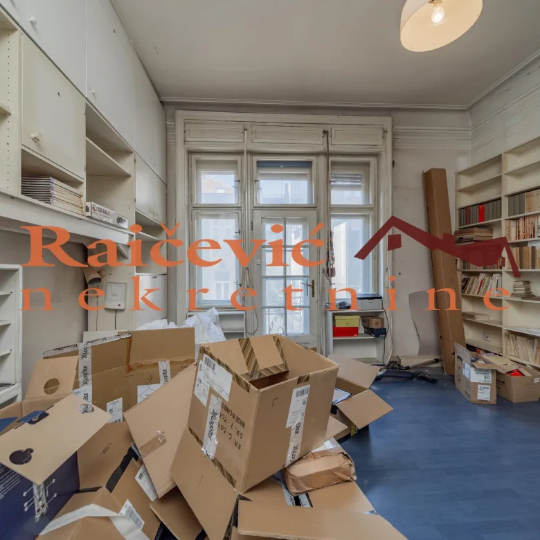 Četvorosoban stan na prodaju, Centar, Beograd, 139m², 619.900 €