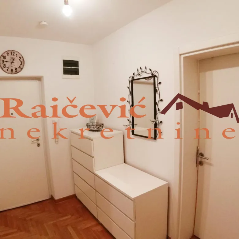 Dvosoban stan na prodaju, Hram Svetog Save, Beograd, 62m², 350.000 €