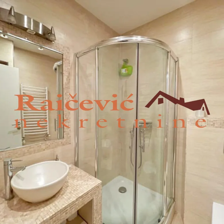 Dvosoban stan na prodaju, Hram Svetog Save, Beograd, 62m², 350.000 €
