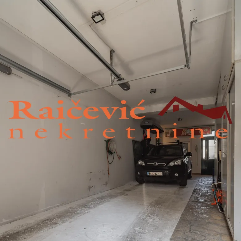 Lokal za izdavanje, Voždovac, Beograd, 152m², 2.400 €/mes