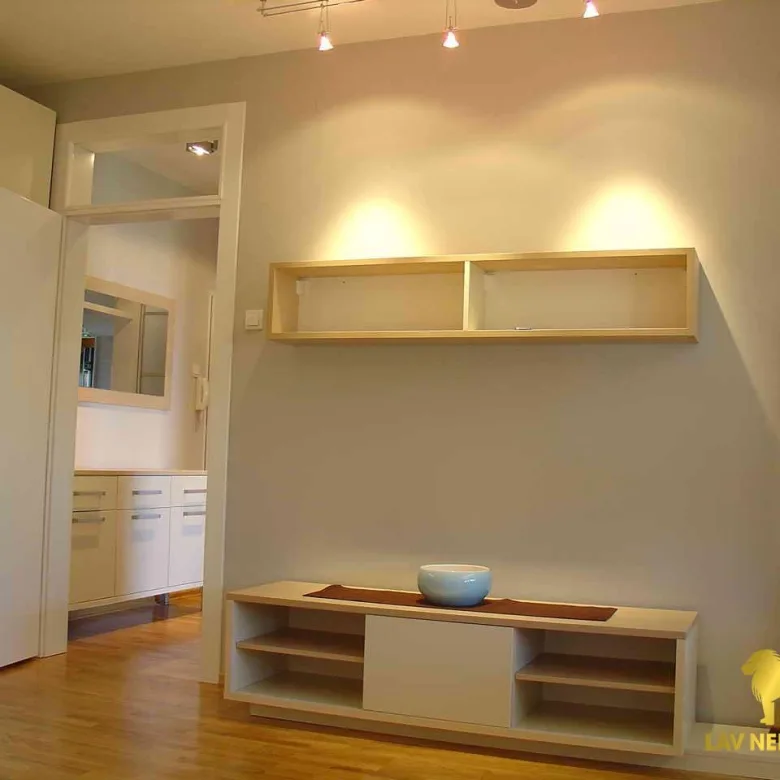 Stan Prodaja Novi Sad  43 m2