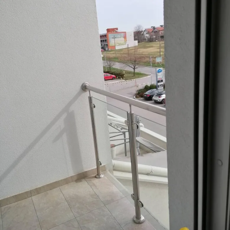 Stan Prodaja Novi Sad  50 m2