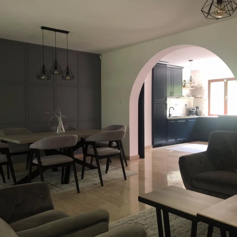 Kuća na prodaju, Centar, Beočin, 254m², 397.000 €