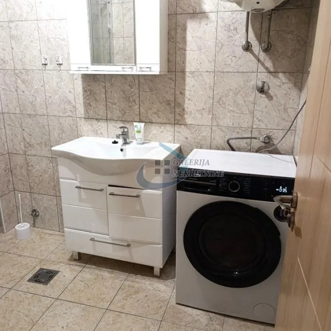 Jednoiposoban stan na prodaju, Čubura, Beograd, 37m², 212.750 €