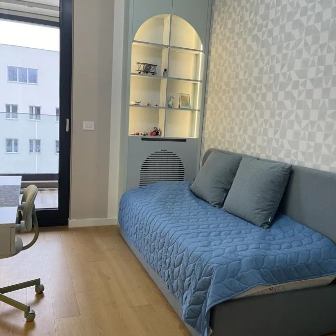 Četvorosoban stan na prodaju, Tošin Bunar, Beograd, 176m², 7. sprat, 692.000 €
