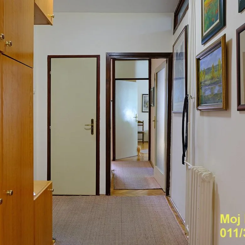 Četvorosoban stan na prodaju, Karaburma, Beograd, 87m², Visoko prizemlje, 235.000 €