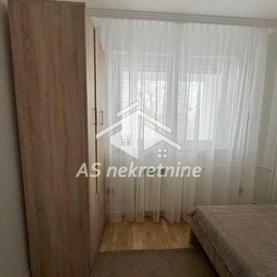 Trosoban stan za izdavanje, Dedinje, Beograd, 120m², 1.400 €/mes