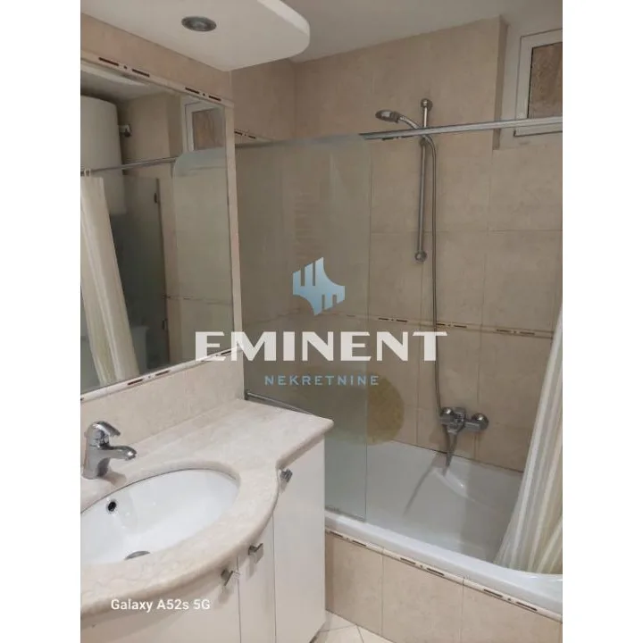 Petosoban stan za izdavanje, Senjak, Beograd, 165m², 2.200 €/mes