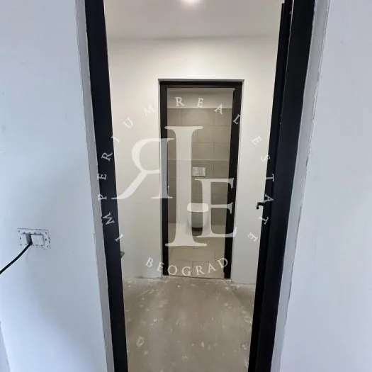 Lokal Prodaja Beograd Tošin Bunar 68 m2