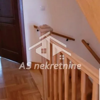 Kuća Izdavanje Beograd Dedinje 220 m2