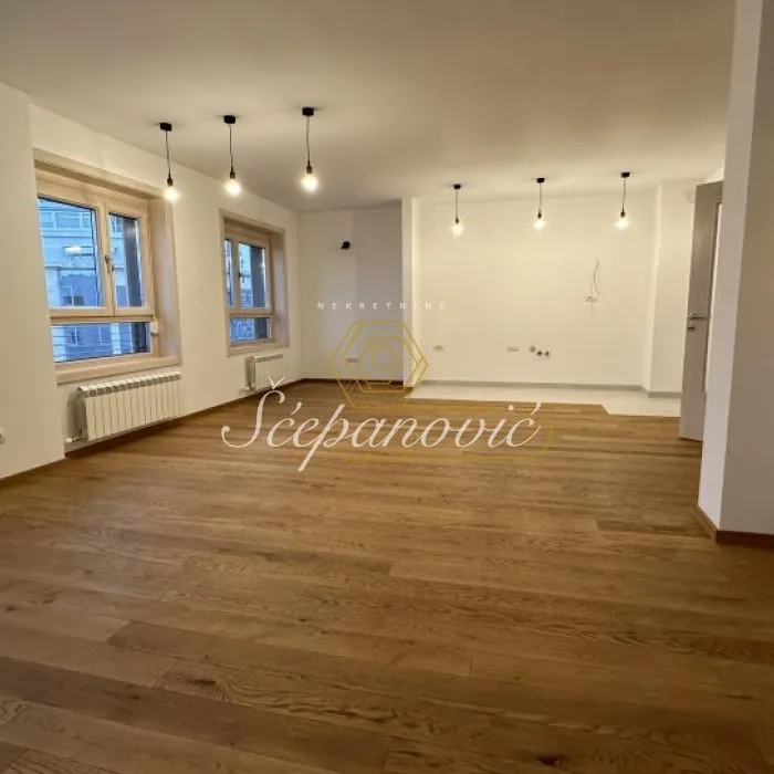 Stan Prodaja Beograd Hram Svetog Save 128 m2