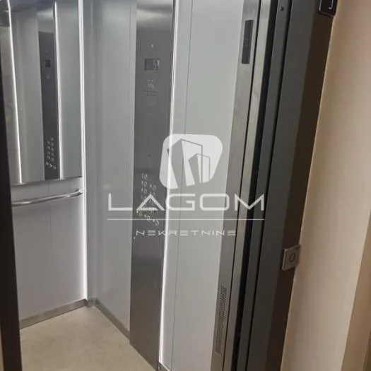 Dvosoban stan na prodaju, Blok 71, Beograd, 58m², 195.000 €