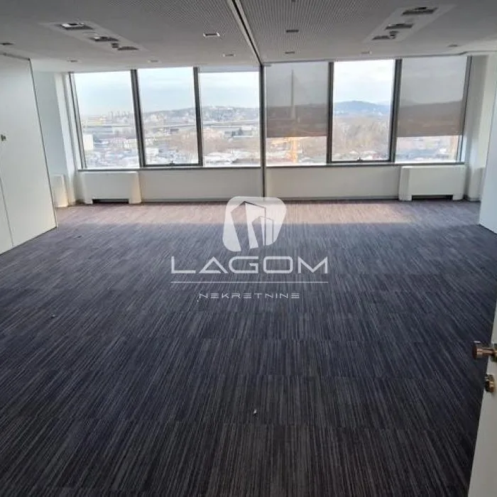 Lokal za izdavanje, Blok 67 – Belville, Beograd, 838m², 15.595 €/mes
