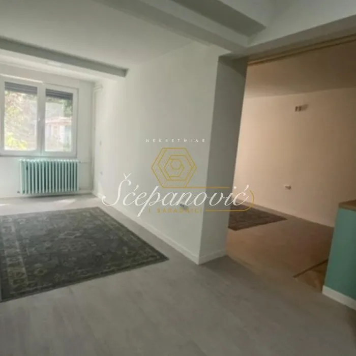 Stan Prodaja Novi Sad  37 m2