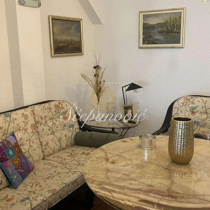 Četvorosoban stan na prodaju, Centar, Novi Sad, 115m², 280.000 €