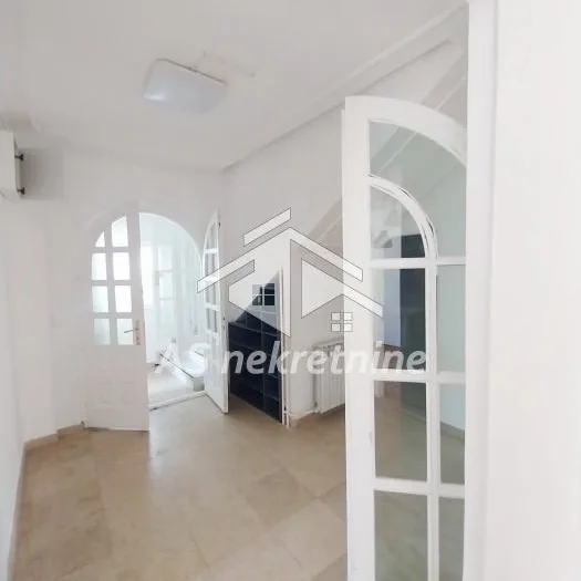 Kuća za izdavanje, Neimar, Beograd, 260m², 3.000 €/mes