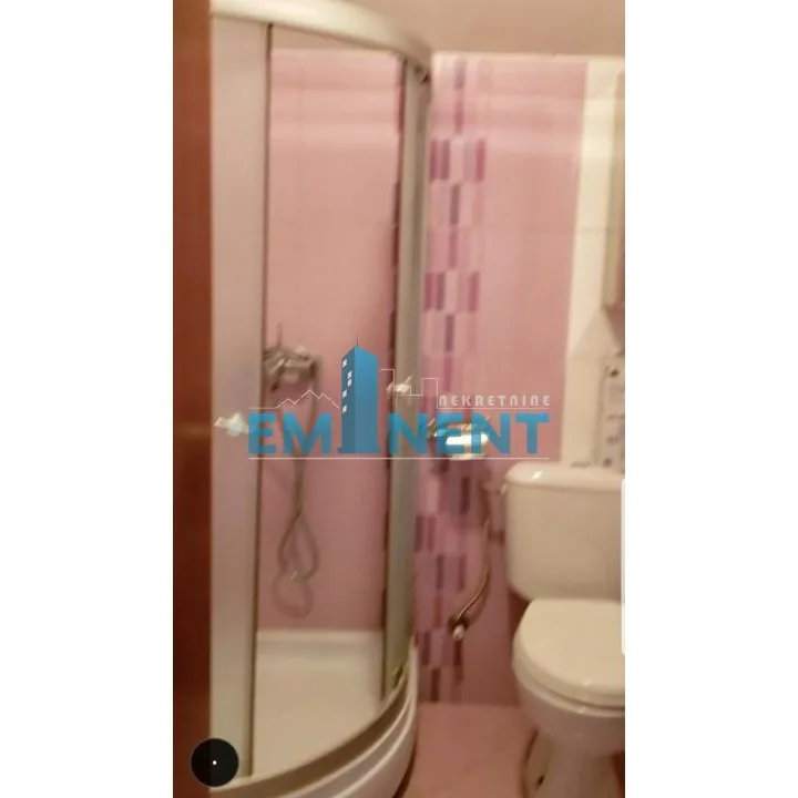Kuća za izdavanje, Dedinje, Beograd, 220m², 2.000 €/mes