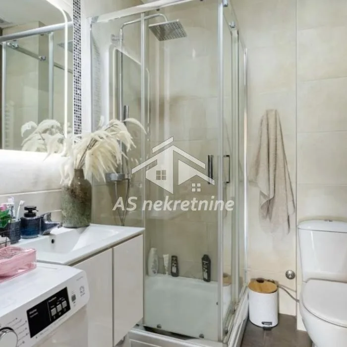 Četvorosoban stan na prodaju, Gornji Grad, Beograd, 73m², 217.000 €