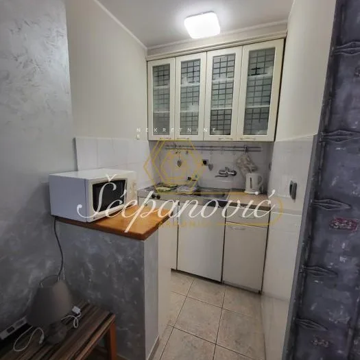 Stan Prodaja Novi Sad  29 m2