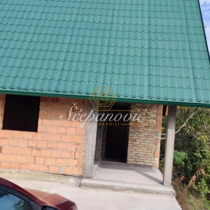 Kuća Prodaja Fruška Gora  66 m2