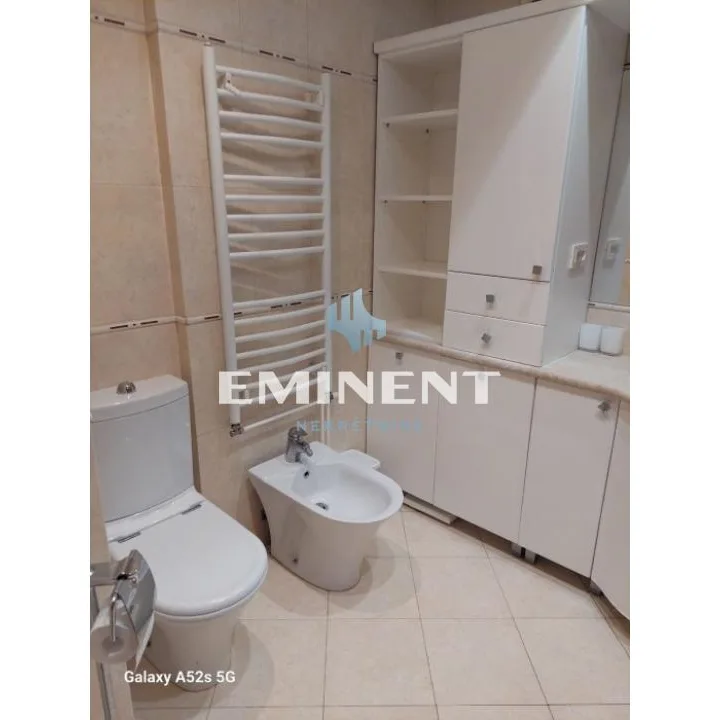 Petosoban stan za izdavanje, Senjak, Beograd, 165m², 2.200 €/mes