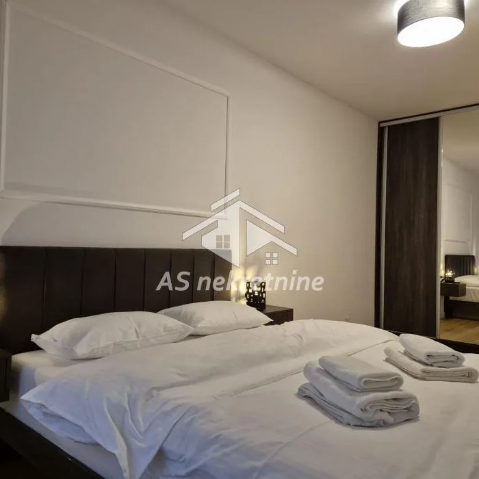 Trosoban stan za izdavanje, Trošarina, Beograd, 95m², 3. sprat, 1.300 €/mes