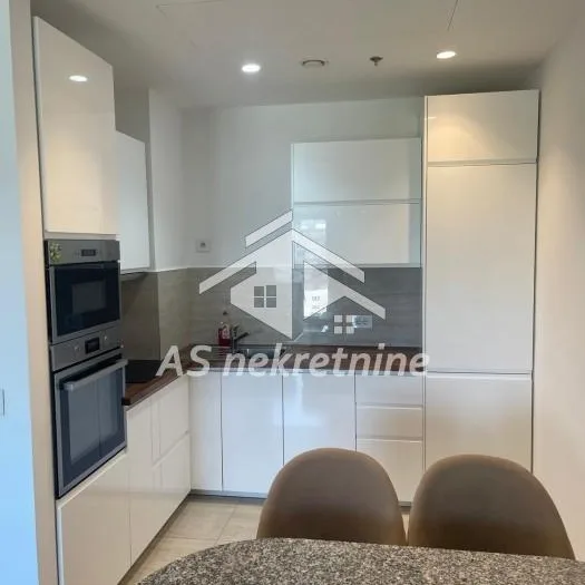 Stan Izdavanje Beograd  60 m2