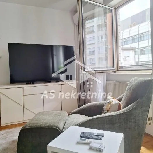 Stan Izdavanje Beograd Tašmajdan 55 m2