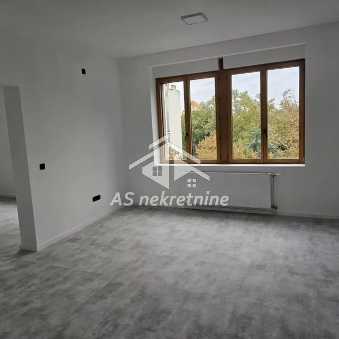 Stan Prodaja Beograd Pravni Fakultet - Vračar 120 m2
