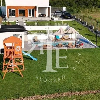 Kuća Prodaja Beograd Baćevac 147 m2