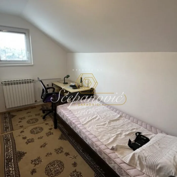 Kuća Prodaja Novi Sad  131 m2