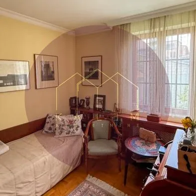 Kuća na prodaju, FON, Beograd, 377m², 1.250.000 €