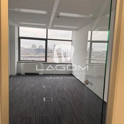 Lokal za izdavanje, Blok 67 – Belville, Beograd, 838m², 15.595 €/mes
