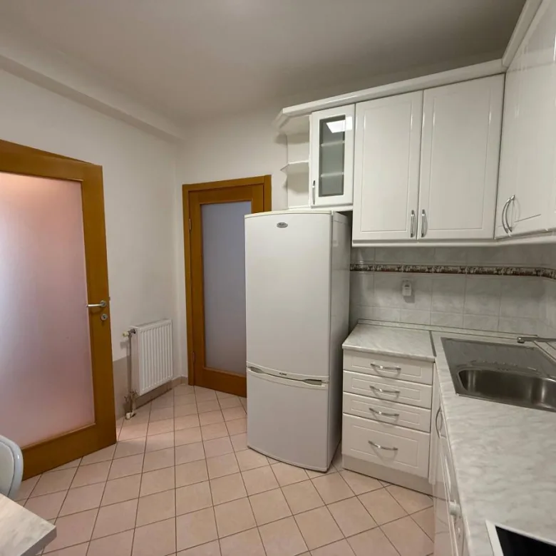 Trosoban stan na prodaju, Grbavica, Novi Sad, 63m², 221.000 €