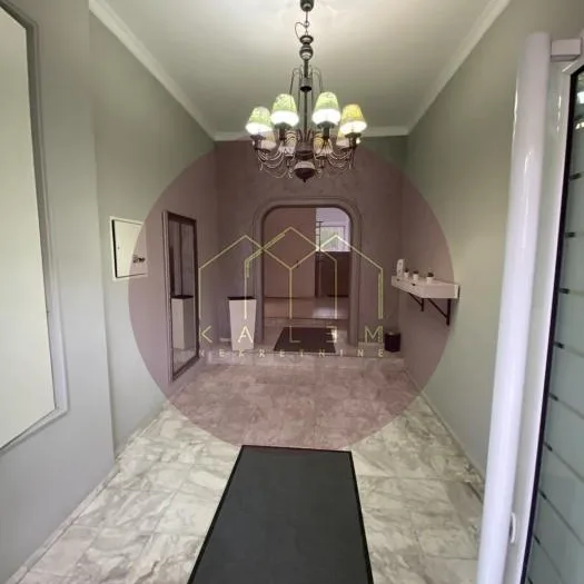 Trosoban stan na prodaju, Zaplanjska, Beograd, 125m², 310.000 €