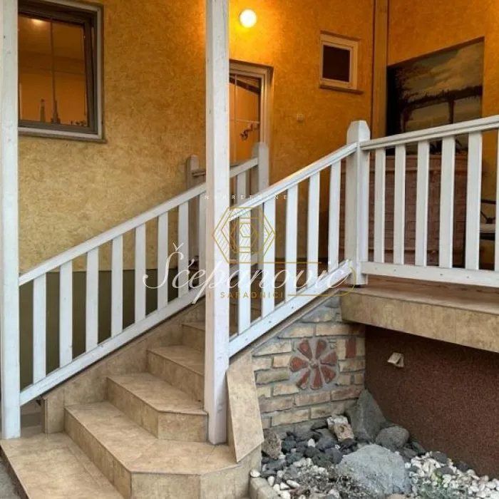 Petosoban stan na prodaju, Temerin – Centar, Temerin, 193m², 170.000 €