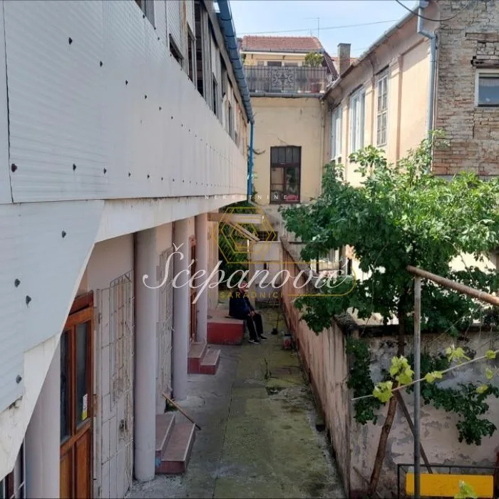 Lokal Prodaja Sombor  109 m2