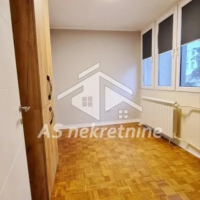 Stan Izdavanje Beograd Blok 28 82 m2