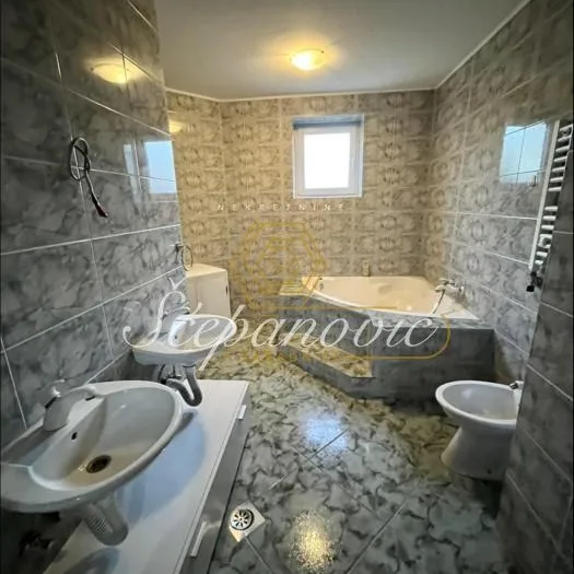 Kuća na prodaju, Popovica, Novi Sad, 268m², 499.000 €